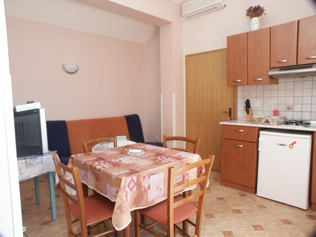 Apartments By The Sea Crikvenica - 2354 Luaran gambar